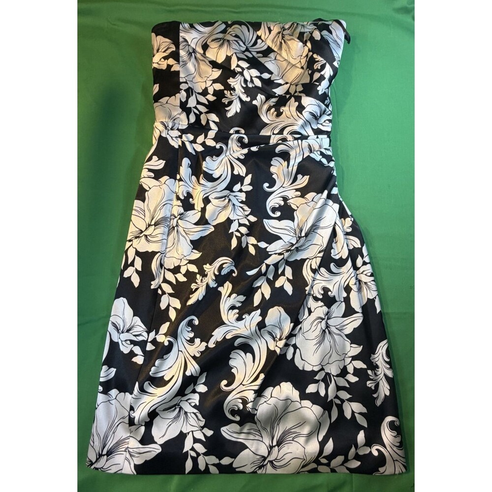 🌸👗 White House Black Market Strapless Floral Dress ✨ Women’s Size 4